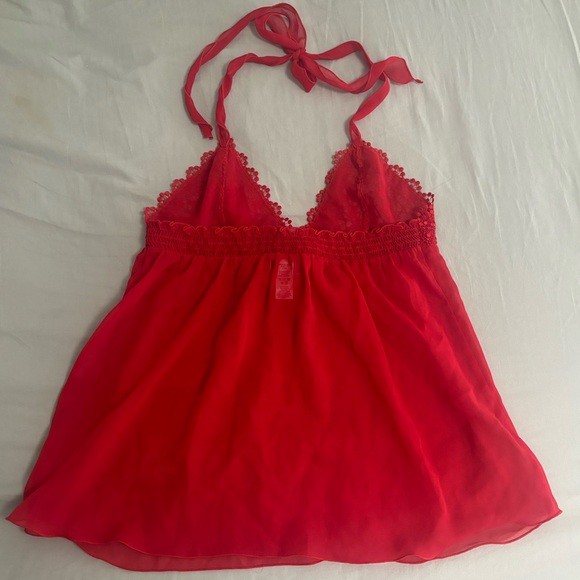 Red sheer and lace lingerie. - Picture 2 of 3